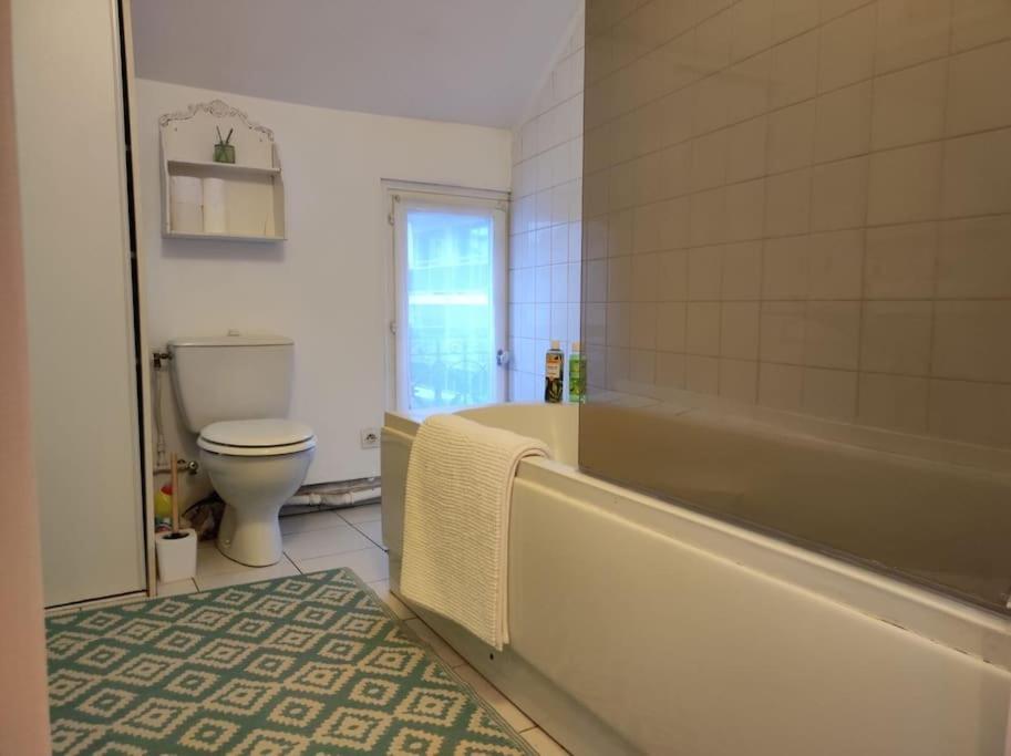 Charme Appartement Entier Pres Paris La Defense Nanterre Suresnes Exterior foto